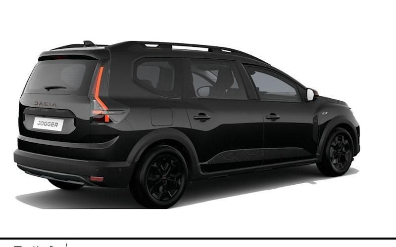 Neu Dacia Jogger Extreme 110 PS (80 kW) 2026 Schwarz Van / Kleinbus