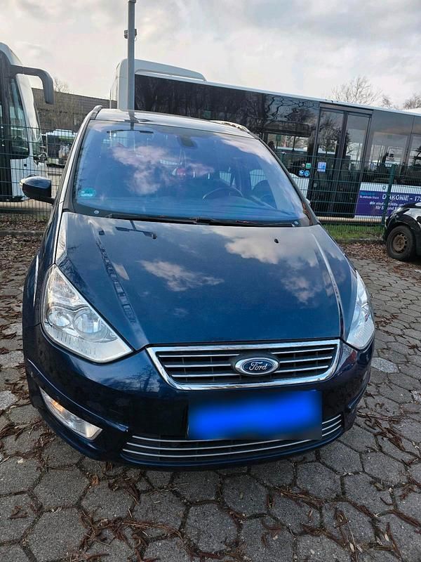 Gebraucht Ford Galaxy Titanium 203 PS (149 kW) 2013 Blau Van / Kleinbus