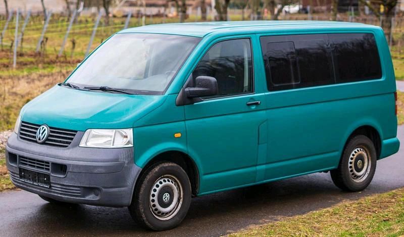 Gebraucht VW T5 131 PS (96 kW) 2005 Grün Van