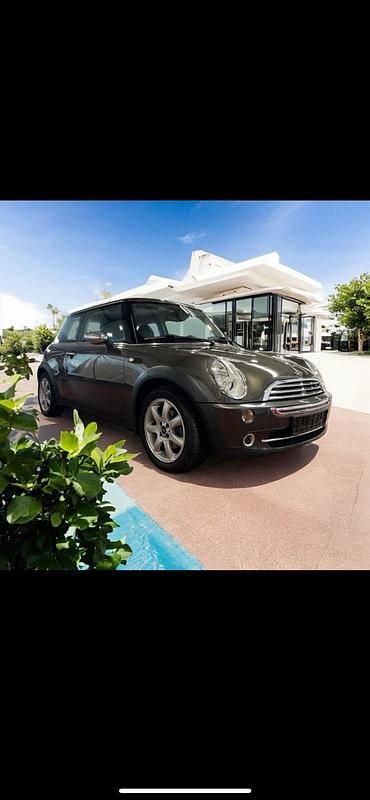 Grau Gebraucht 2007 Mini Cooper Kleinwagen | 4.500 € - Bild 1/4