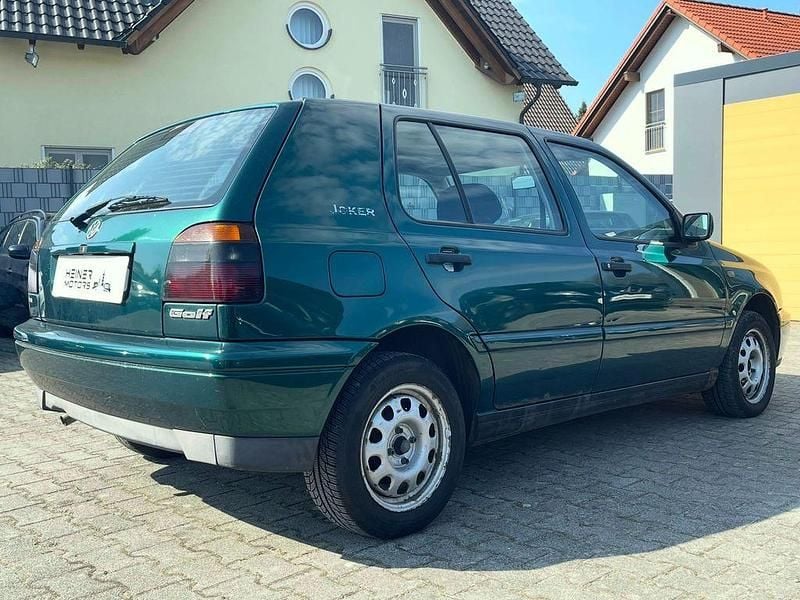 Second-hand VW Golf III 75 CP (55 kW) 1998 Berlinǎ