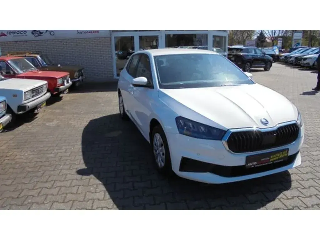 Usata Skoda Fabia Active 65 CV (47 kW) 2022 Bianco Utilitaria