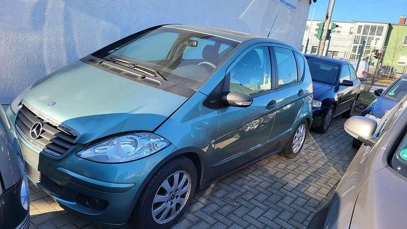 Gebraucht Mercedes A150 95 PS (69 kW) 2004 Blau Kleinwagen