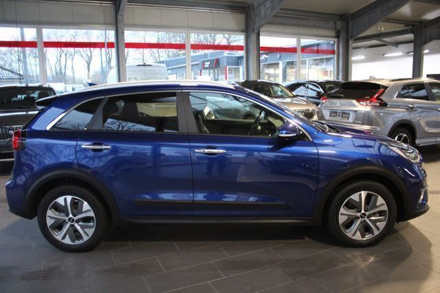 Gebraucht Kia e-Niro Vision 100 kW (136 PS) 2021 Blau SUV