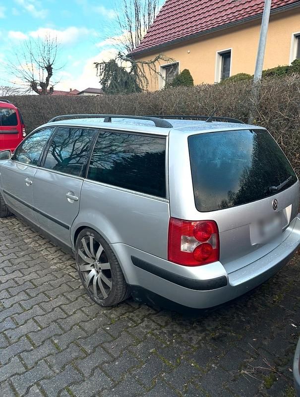 Gebraucht VW Passat R 130 PS (95 kW) 2003 Grau Kombi