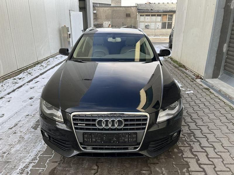 Gebraucht Audi A4 Ambiente 211 PS (155 kW) 2011 Schwarz Kombi