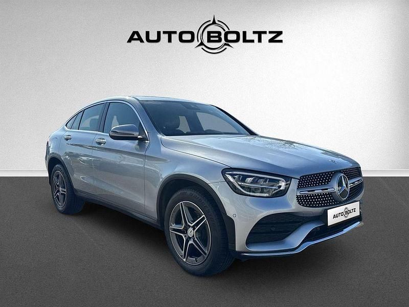 Gebraucht Mercedes GLC200 AMG 197 PS (144 kW) 2022 Silber/grau (metallic) SUV