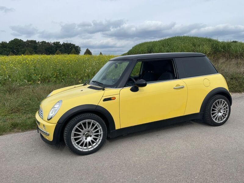 Gelb Gebraucht 2003 Mini Cooper Kleinwagen | 2.300 € (Fairer Preis) - Bild 1/4