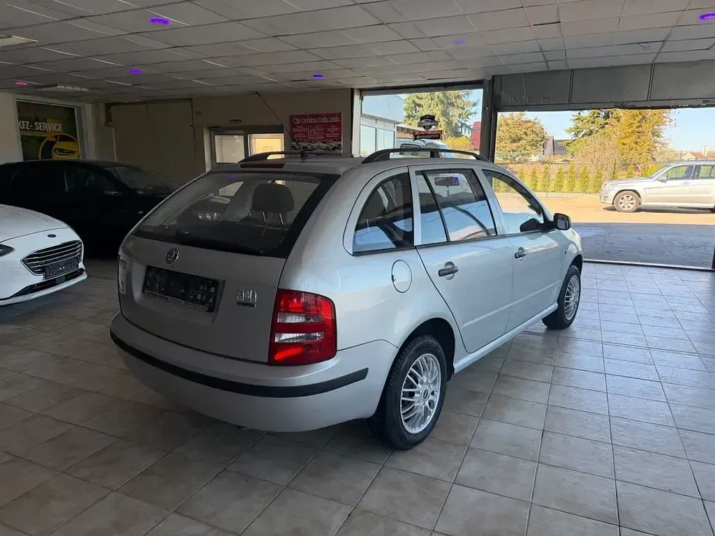 Usata Skoda Fabia Elegance 75 CV (55 kW) 2002 Station wagon