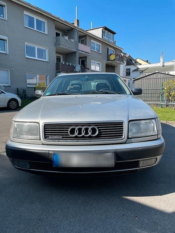 Gebraucht Audi 100 Basis 150 PS (110 kW) 1993 Silber Limousine