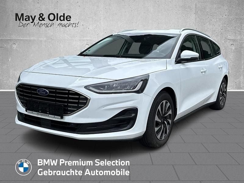 Weiss Gebraucht 2023 Ford Focus Titanium Kombi | 18.888 € (Guter Preis) - Bild 1/4