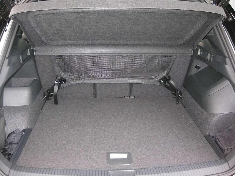 Gebraucht VW Tiguan Goal 150 PS (110 kW) 2025 Schwarz SUV