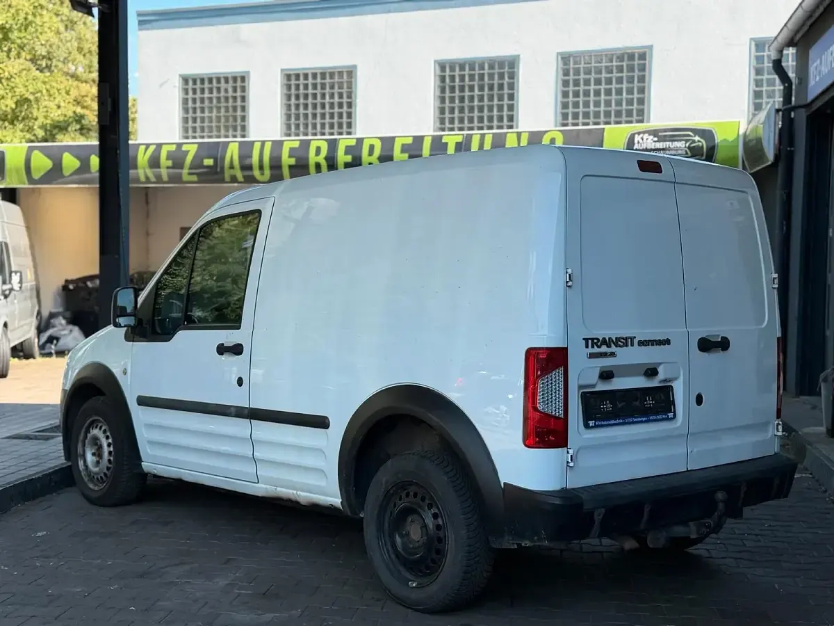 Gebraucht Ford Transit Connect 75 PS (55 kW) 2013 Weiß Van / Kleinbus