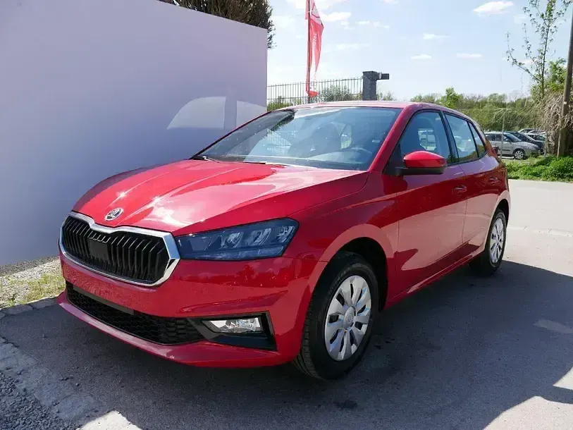 Nowe Skoda Fabia Selection 116 KM (85 kW) 2026 Czerwony Hatchback