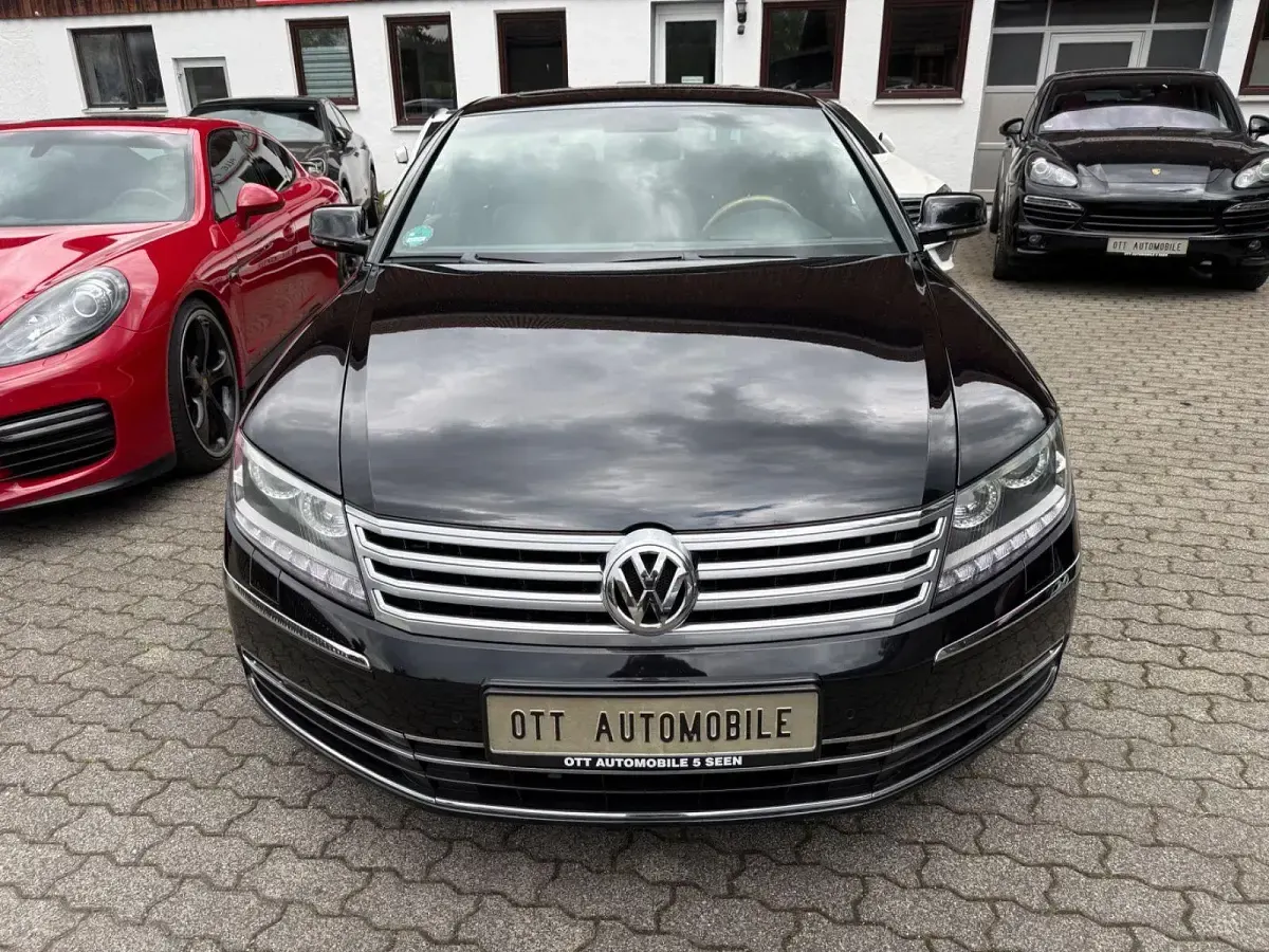 Gebraucht VW Phaeton 245 PS (180 kW) 2015 Schwarz Limousine