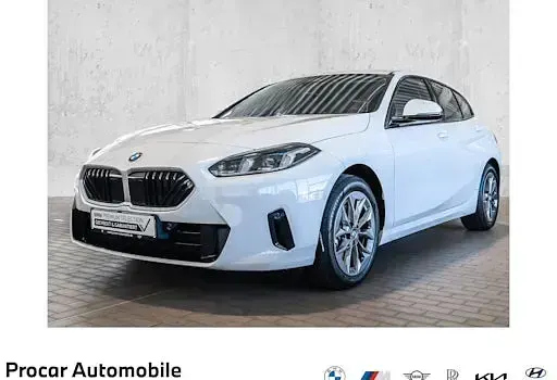 Gebraucht BMW 120 Shadowline 170 PS (125 kW) 2025 Weiß Kleinwagen