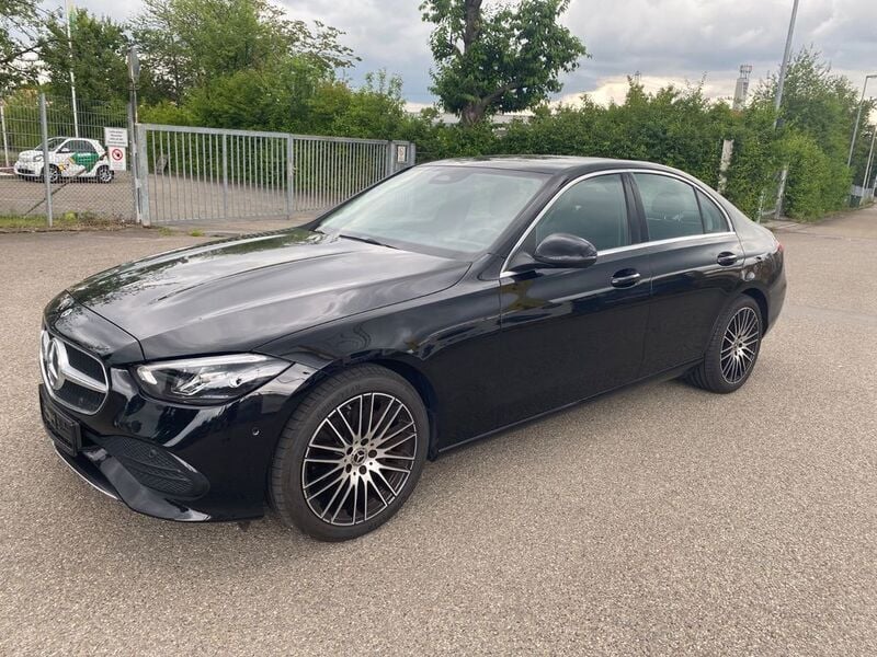 Gebraucht Mercedes C180 170 PS (125 kW) 2024 Schwarz Limousine