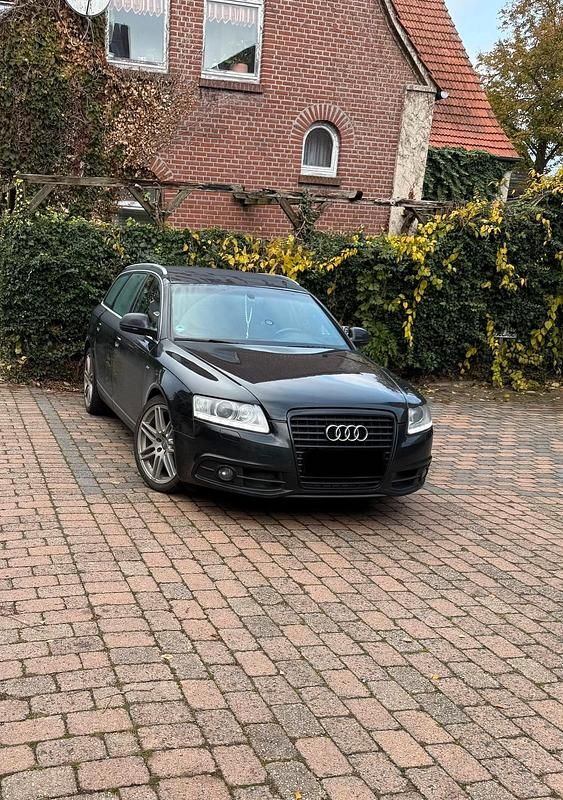 Schwarz Gebraucht 2011 Audi A6 Kombi | 7.500 € - Bild 1/1