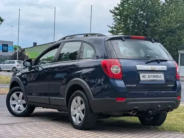 Gebraucht Chevrolet Captiva LT 167 PS (122 kW) 2012 Blau SUV
