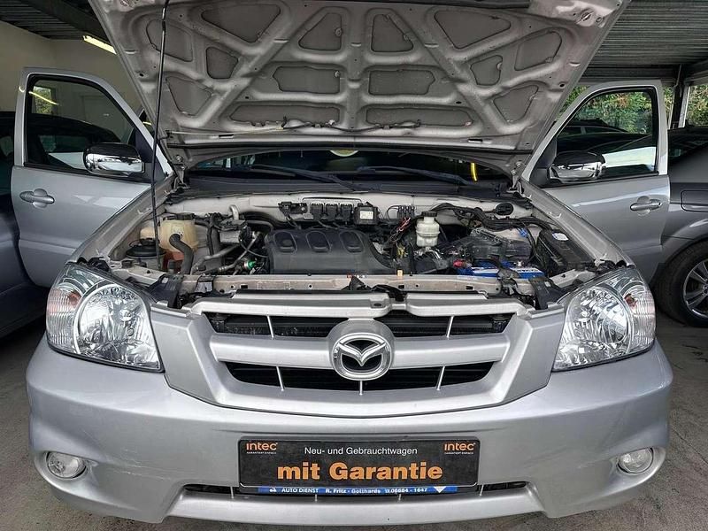 Gebraucht Mazda Tribute Exclusive 203 PS (149 kW) 2005 Silber SUV