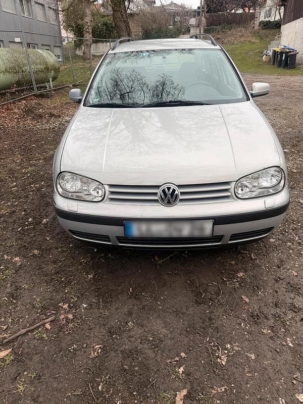 Second-hand VW Golf IV 1999 Argintiu Break