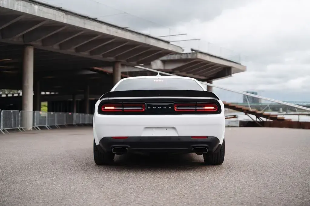 Gebraucht Dodge Challenger 385 PS (283 kW) 2018 Weiß Coupé