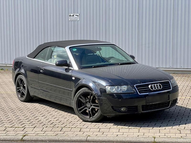 Schwarz Gebraucht 2003 Audi A4 Cabriolet Cabrio | 2.200 € (Fairer Preis) - Bild 1/4