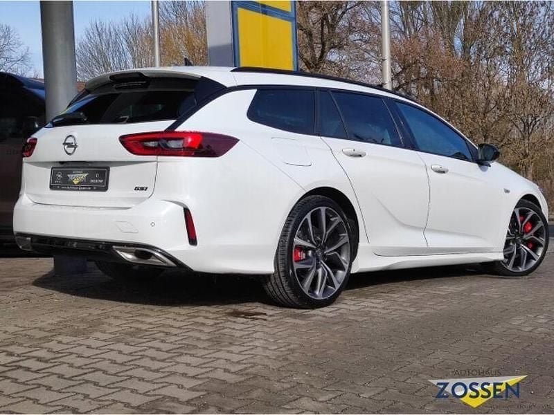 Gebraucht Opel Insignia 230 PS (169 kW) 2022 Weiss Kombi