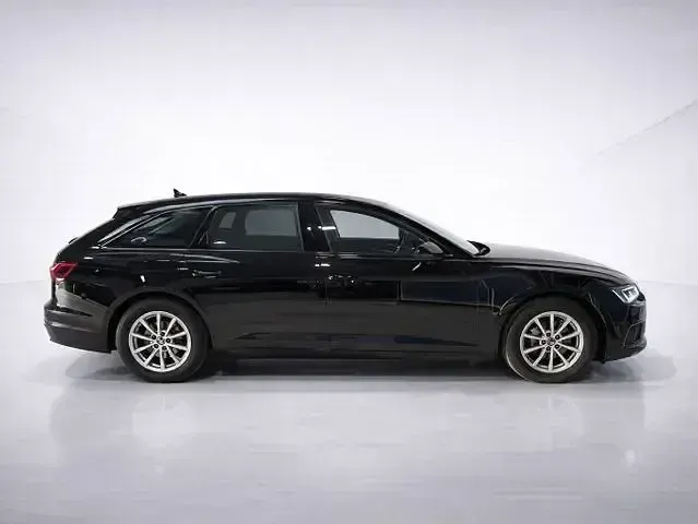 Gebraucht Audi A6 Sport 204 PS (150 kW) 2024 Black metallic Kombi
