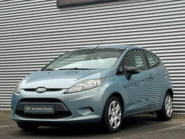 Gebraucht Ford Fiesta Trend 82 PS (60 kW) 2008 Grau Kleinwagen