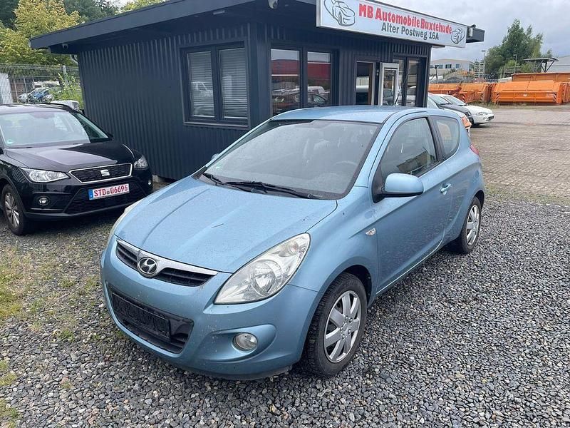 Blau Gebraucht 2009 Hyundai i20 Comfort Kleinwagen | 3.350 € (Fairer Preis) - Bild 1/4