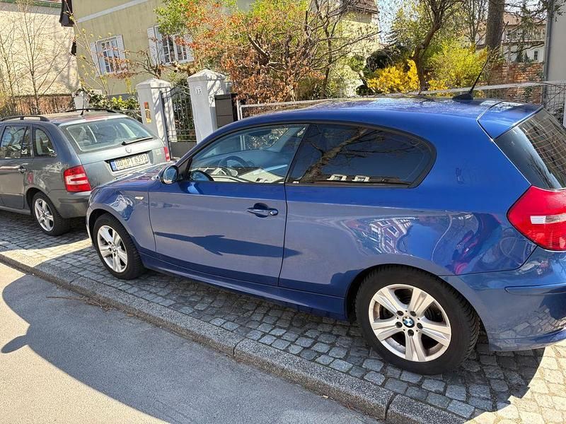 Gebraucht BMW 118 143 PS (105 kW) 2008 Blau Kleinwagen