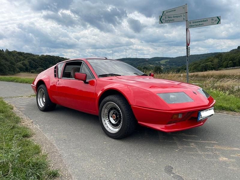 Rot Gebraucht 1983 Renault Alpine A310 Coupé | 25.500 € - Bild 1/4