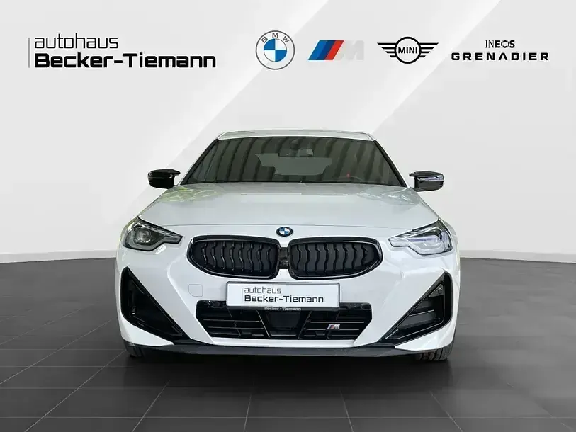 Gebraucht BMW M240i M Sport 374 PS (275 kW) 2025 Weiß Coupé