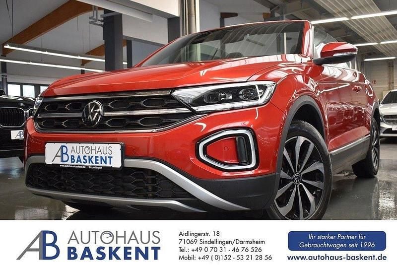 Rot Gebraucht 2024 VW T-Roc Cabriolet Style Cabrio | 30.980 € (Guter Preis) - Bild 1/4