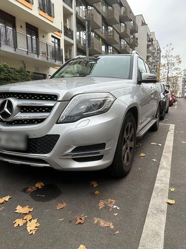 Gebraucht Mercedes GLK220 170 PS (125 kW) 2015 Silber SUV