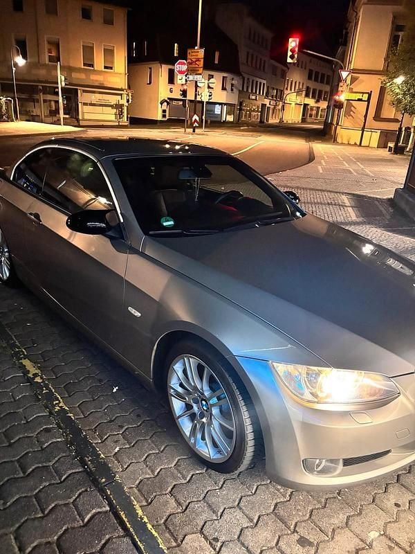 Beige Gebraucht 2008 BMW 320 Cabriolet Cabrio | 9.500 € (Fairer Preis) - Bild 1/4