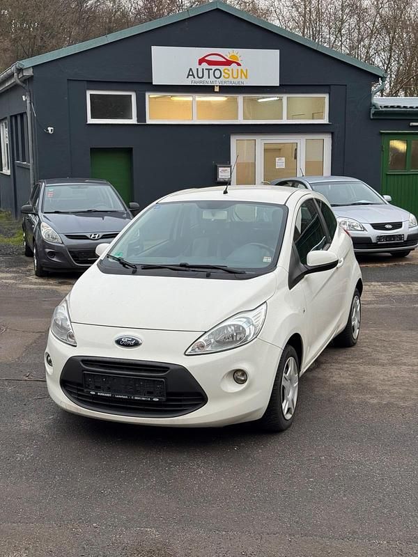 Weiß Gebraucht 2012 Ford Ka Kleinwagen | 1.950 € (Guter Preis) - Bild 1/4