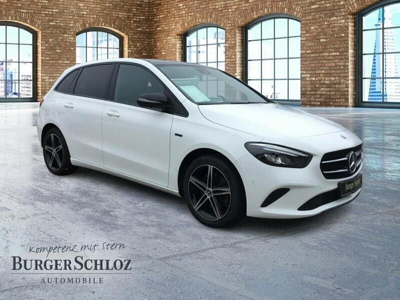 Gebraucht Mercedes B250e Progressive 160 PS (117 kW) 2021 Weiß polarweiß Van / Kleinbus