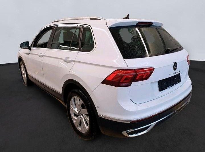 Gebraucht VW Tiguan Elegance 150 PS (110 kW) 2022 Weiß SUV