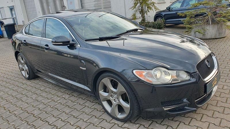 Gebraucht Jaguar XF Portfolio 275 PS (202 kW) 2011 Grau Limousine