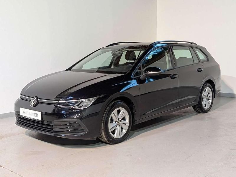 Schwarz Gebraucht 2022 VW Golf VIII Life Kombi | 20.999 € (Guter Preis) - Bild 1/4