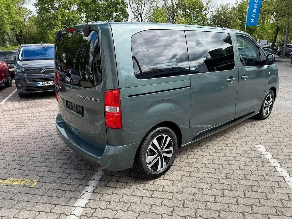 Gebraucht Citroën Spacetourer 177 PS (130 kW) 2025 Grün Van / Kleinbus