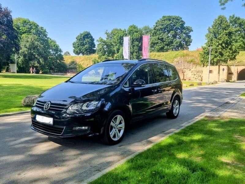 Schwarz Gebraucht 2013 VW Sharan Van / Kleinbus | 11.000 € (Fairer Preis) - Bild 1/4