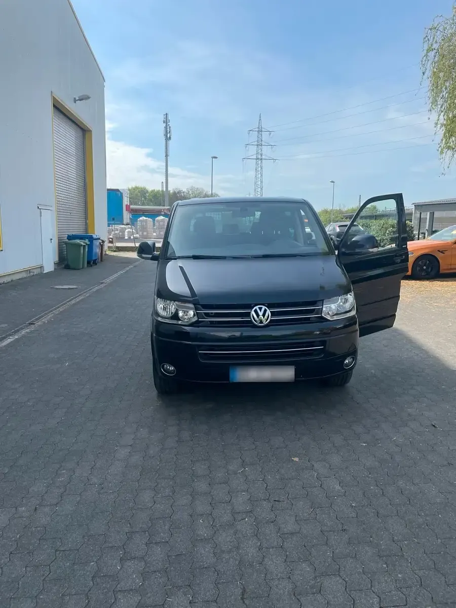 Gebraucht VW Multivan 200 PS (147 kW) 2014 Schwarz Van / Kleinbus
