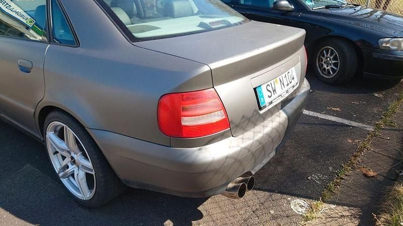 Gebraucht Audi A4 Performance 150 PS (110 kW) 1998 Grau Limousine