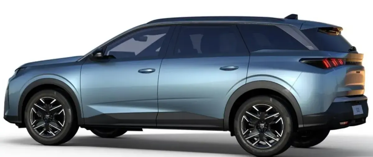 Neu Peugeot 5008 Allure 194 PS (142 kW) 2026 SUV