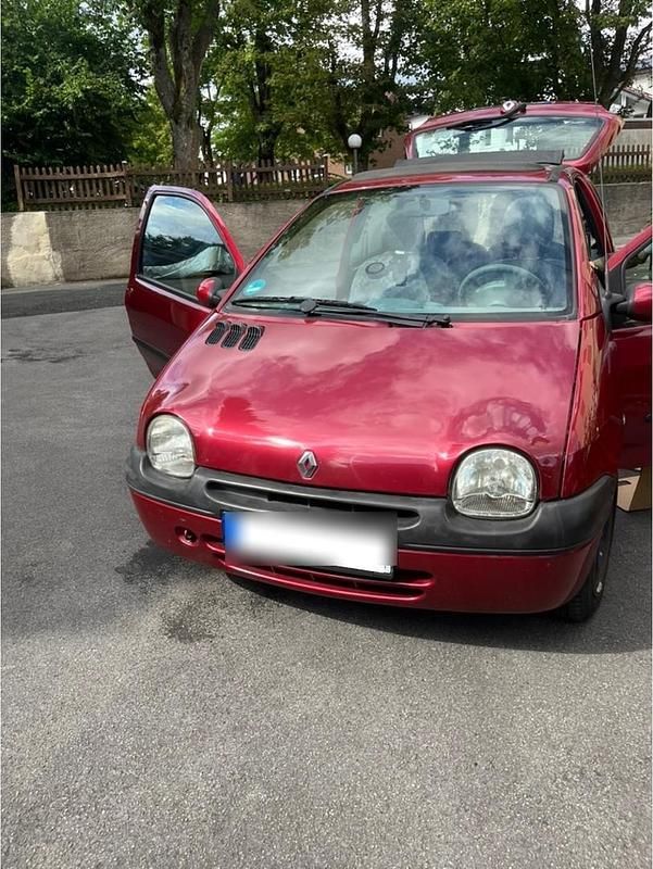 Rot Gebraucht 2005 Renault Twingo Kleinwagen | 1.800 € - Bild 1/4