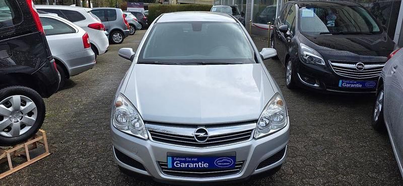 Gebraucht Opel Astra Edition 105 PS (77 kW) 2007 Silber Limousine