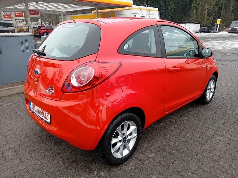 Gebraucht Ford Ka Cool & Sound Edition 69 PS (50 kW) 2014 Rot Kleinwagen